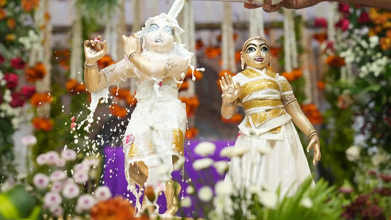 Abhishekam Seva